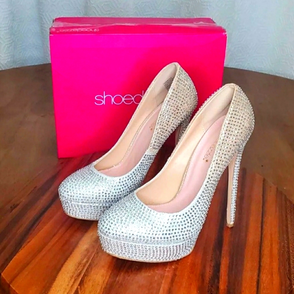 Women's Rhinestone Pumps (10)